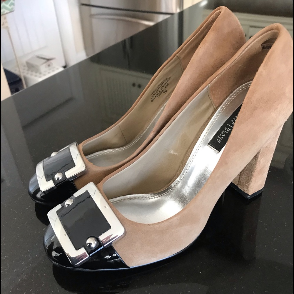 WHBM Brand “Theo” Camel 🐪 Suede Pumps Size 7